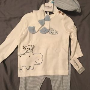 One piece set with shirt, pants, socks and hat